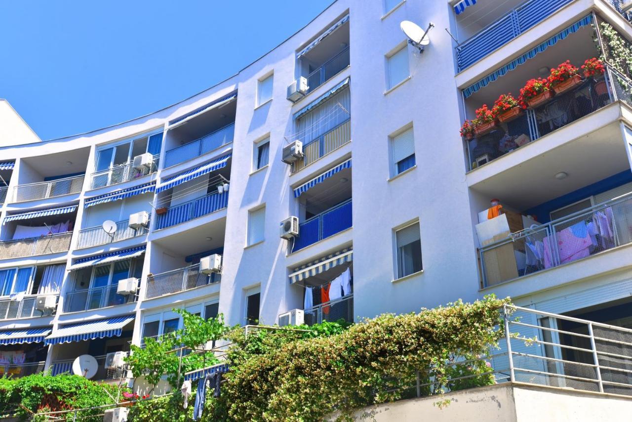 One Bedroom Apartment Terrace Parking Spalato Esterno foto